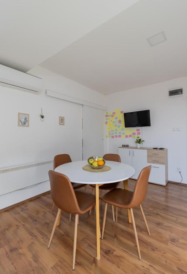 Hill Apartman - Maksimir Rebro Загреб Экстерьер фото